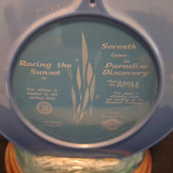 The Bradford Exchange Paradise Discovery Series Vintage Collector Plates - Picture 6 of 11